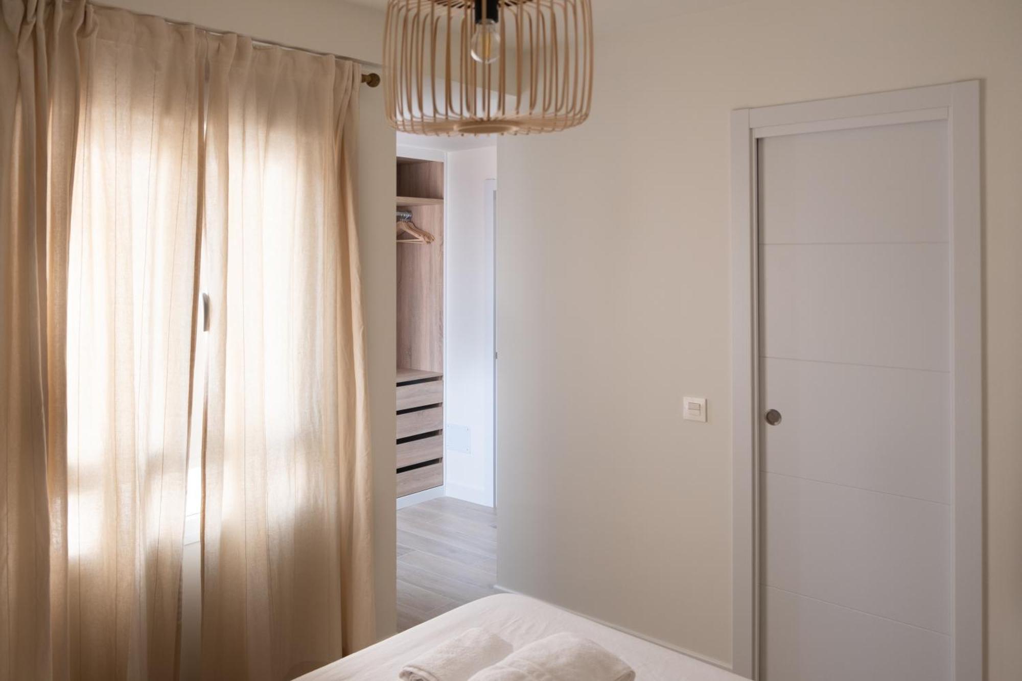 Victoria'S Home Modern And Cosy 2 Bedroom Apartment Malaga Ngoại thất bức ảnh